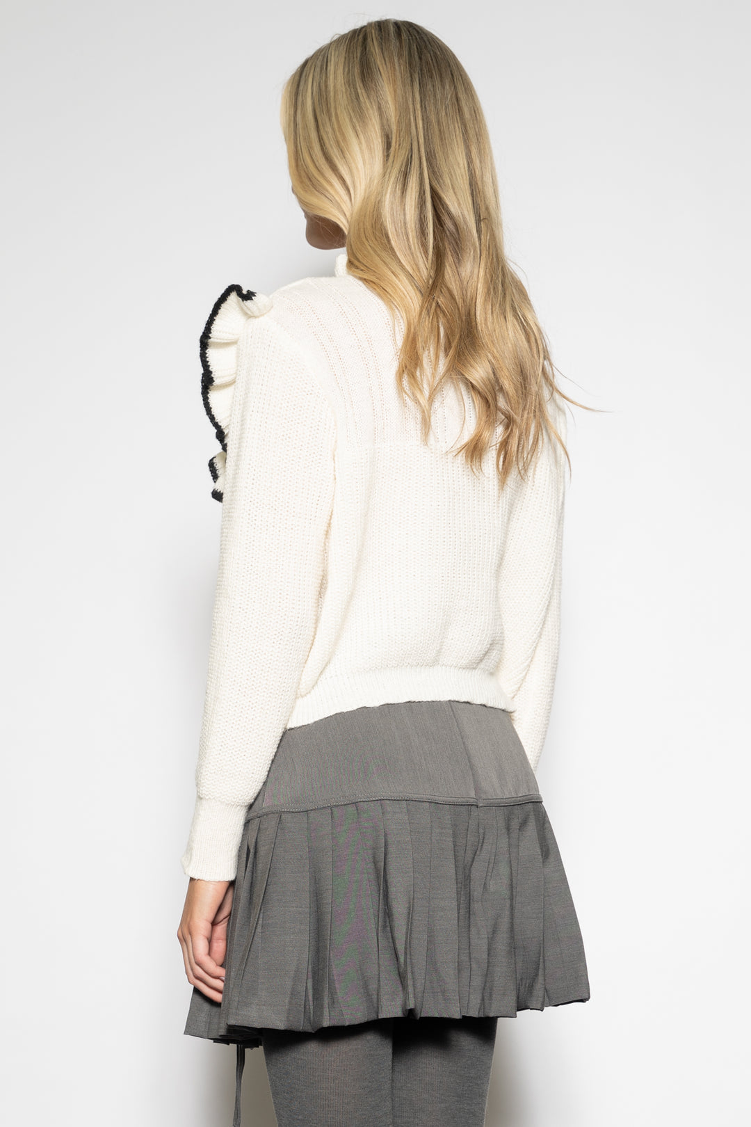 Ruffled Collar Knit Sweater