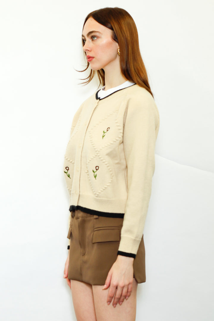 Wool Cream Floral Motif Cardigan