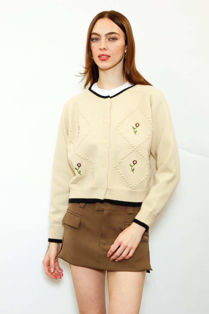 Wool Cream Floral Motif Cardigan