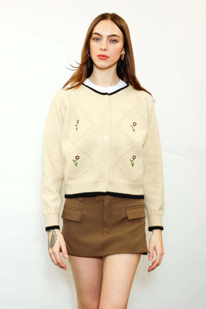 Wool Cream Floral Motif Cardigan