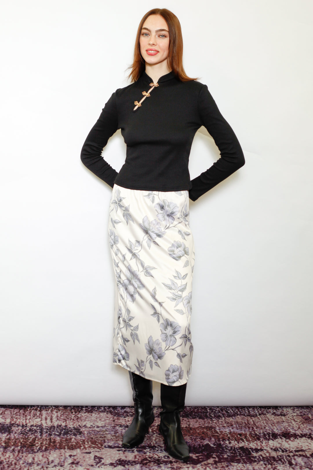 Cotton Black Qipao Ribbed Sweater with Gold Knot