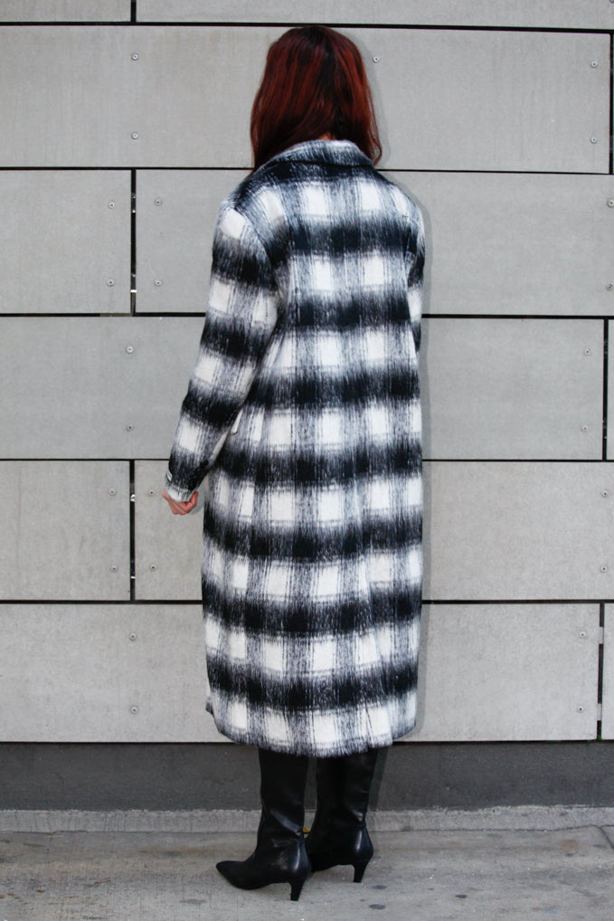 Heavy Wool Monochrome Plaid Coat