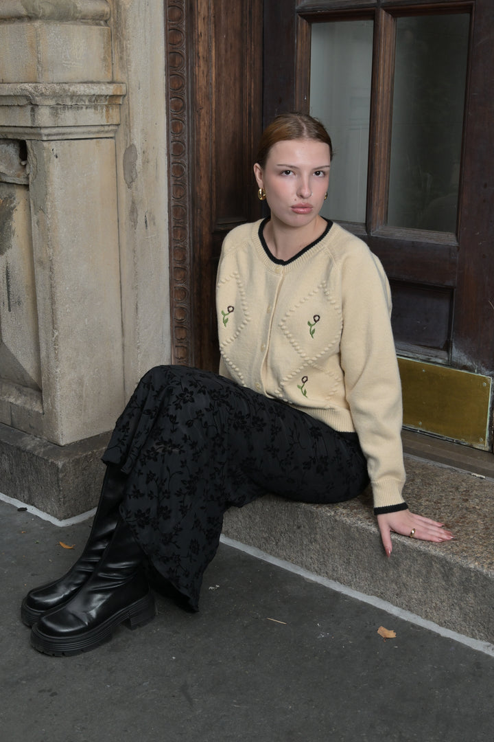 Wool Cream Floral Motif Cardigan