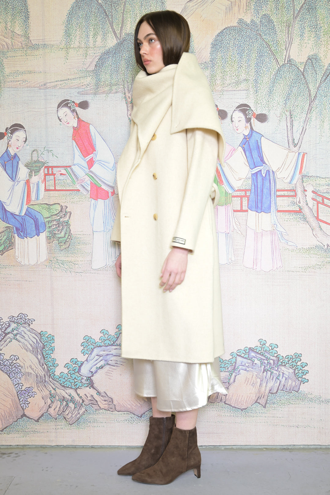 100% Merino Wool Ivory Scarf Coat