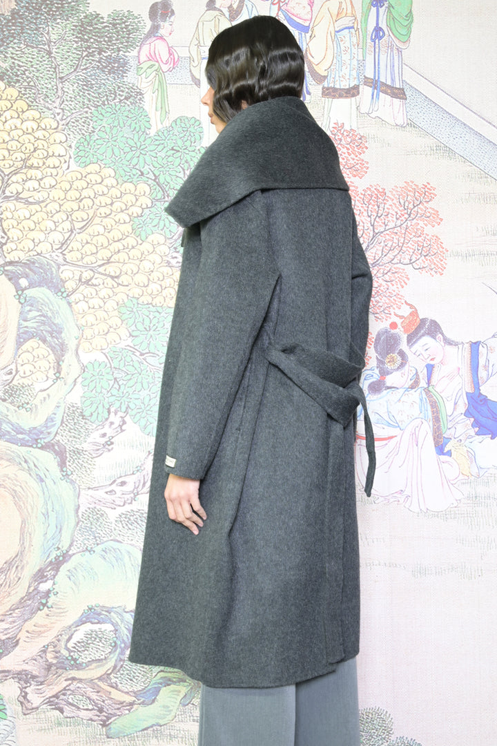 100% Merino Wool Gray Scarf Coat