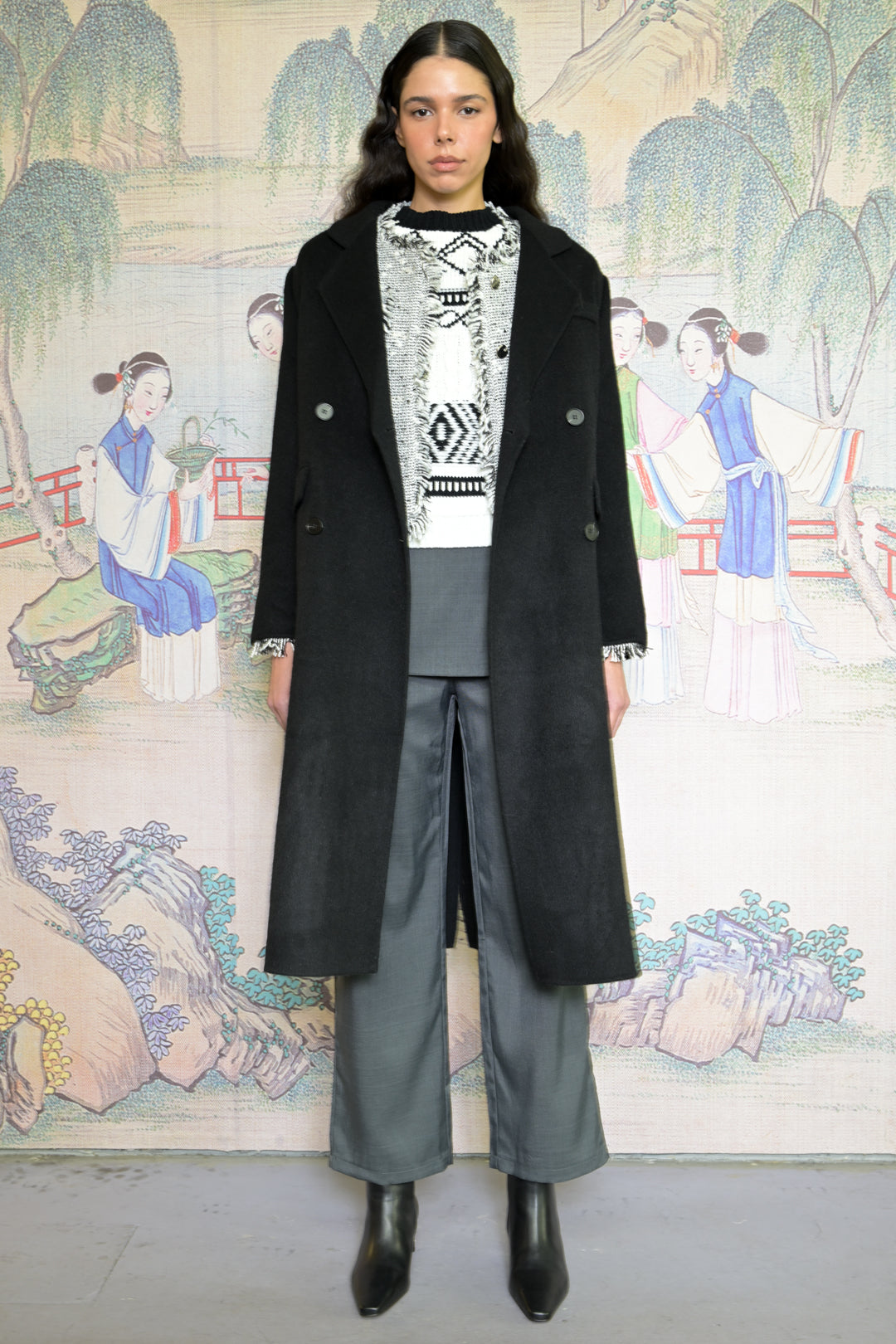 100% Merino Wool Black Tailored Coat