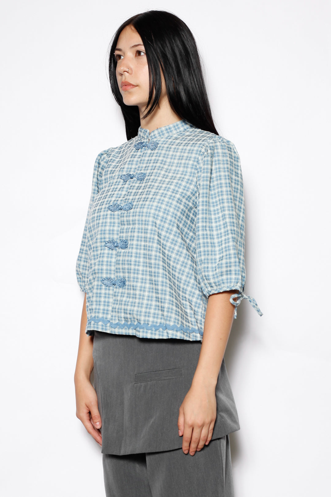 Cotton Blue Check Frog Closure Top