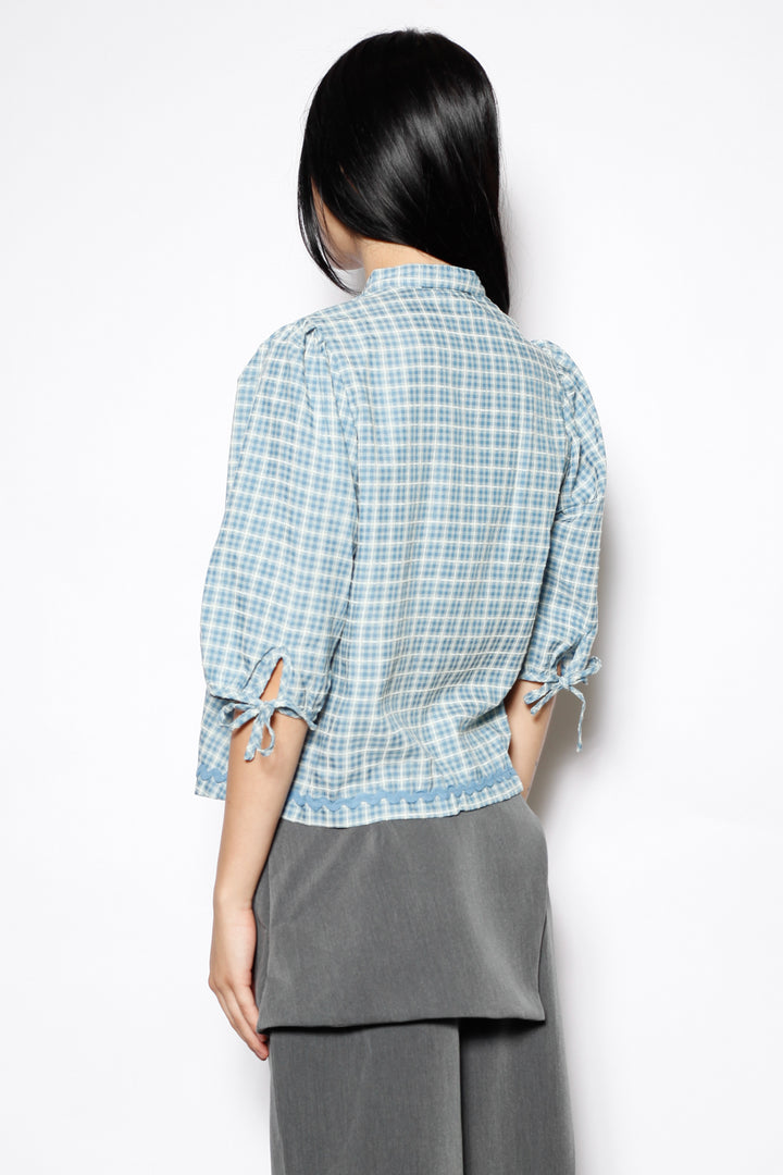 Cotton Blue Check Frog Closure Top