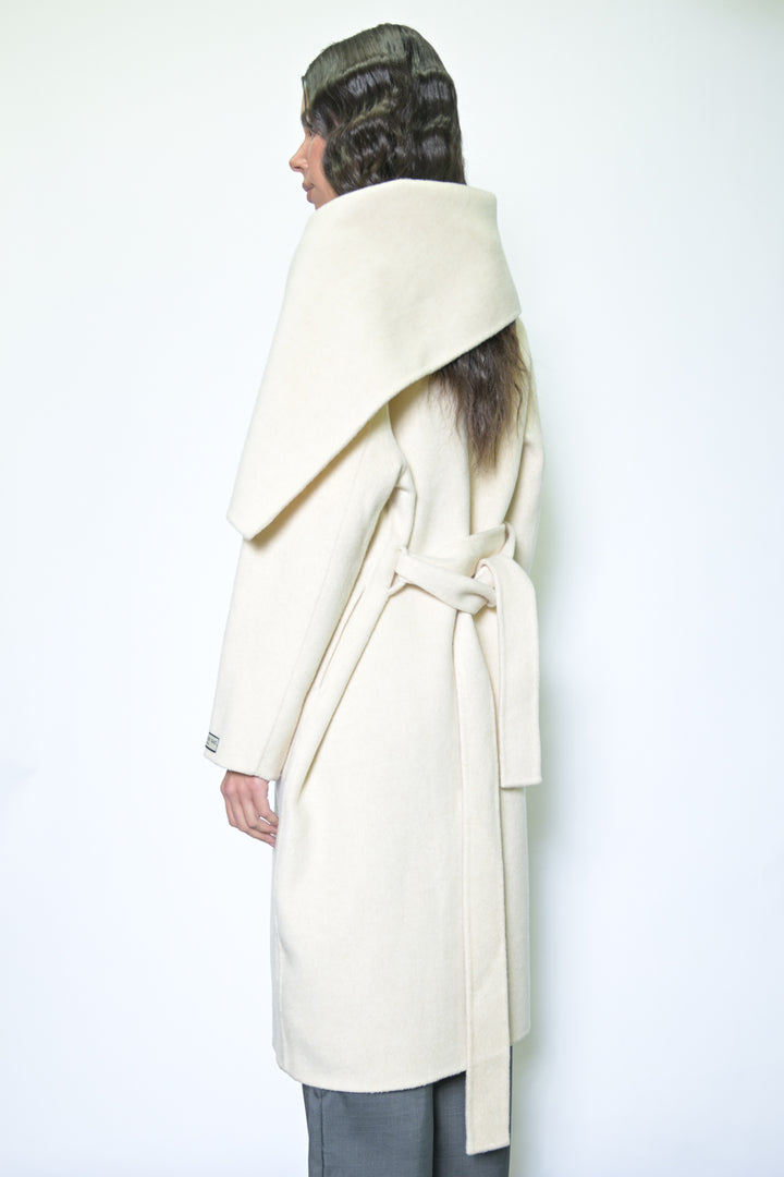 100% Merino Wool Ivory Scarf Coat