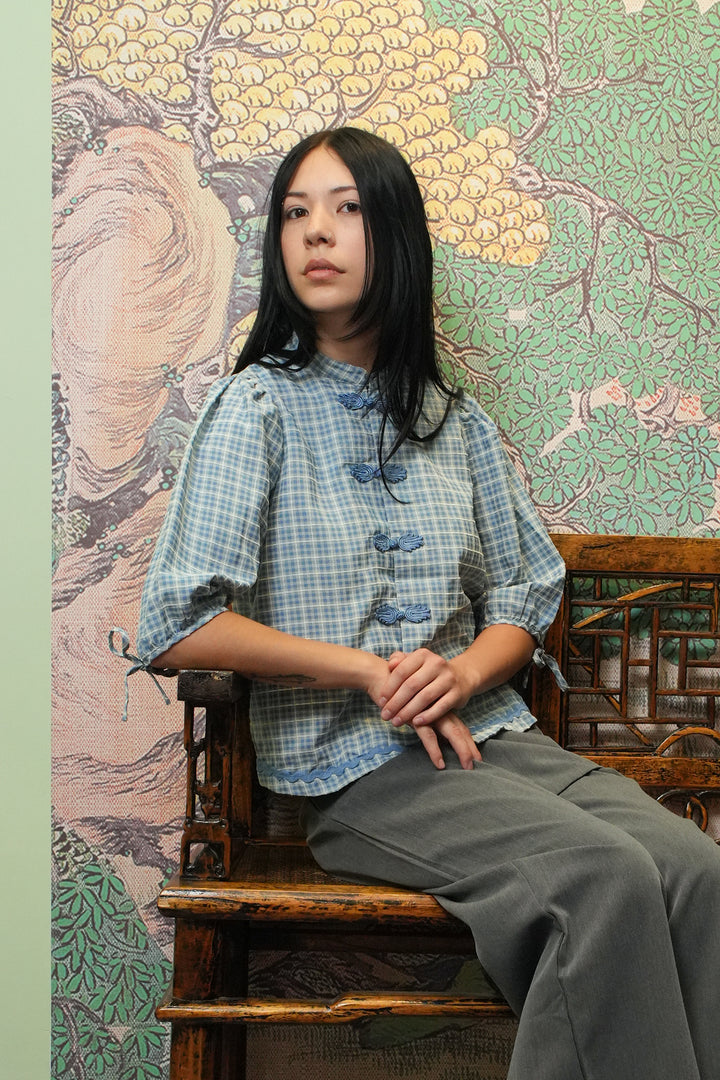 Cotton Blue Check Frog Closure Top