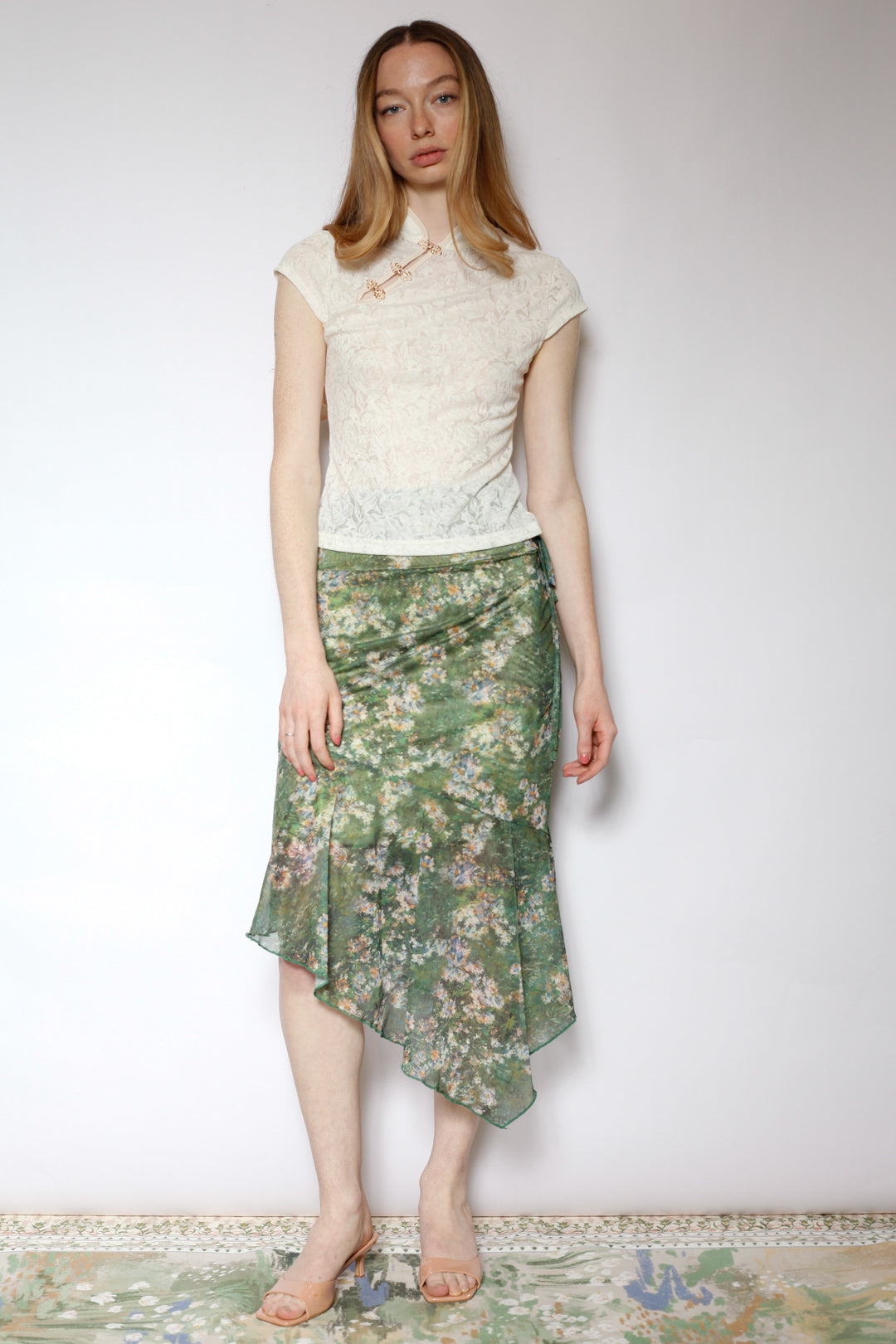 Cotton Cream Qipao Lace Top with Gold Knot