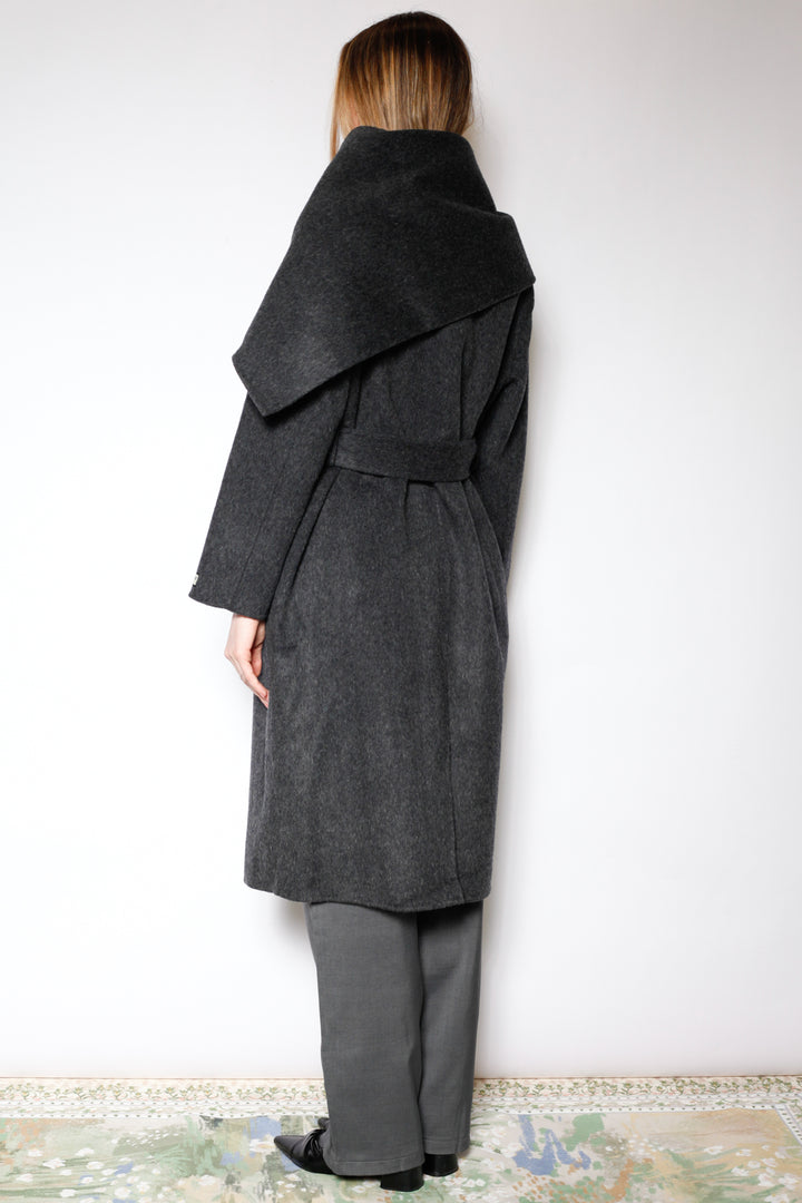 100% Merino Wool Gray Scarf Coat