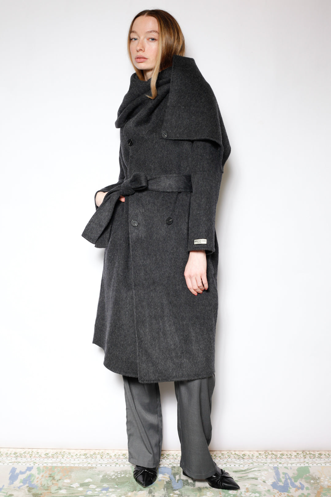 100% Merino Wool Gray Scarf Coat
