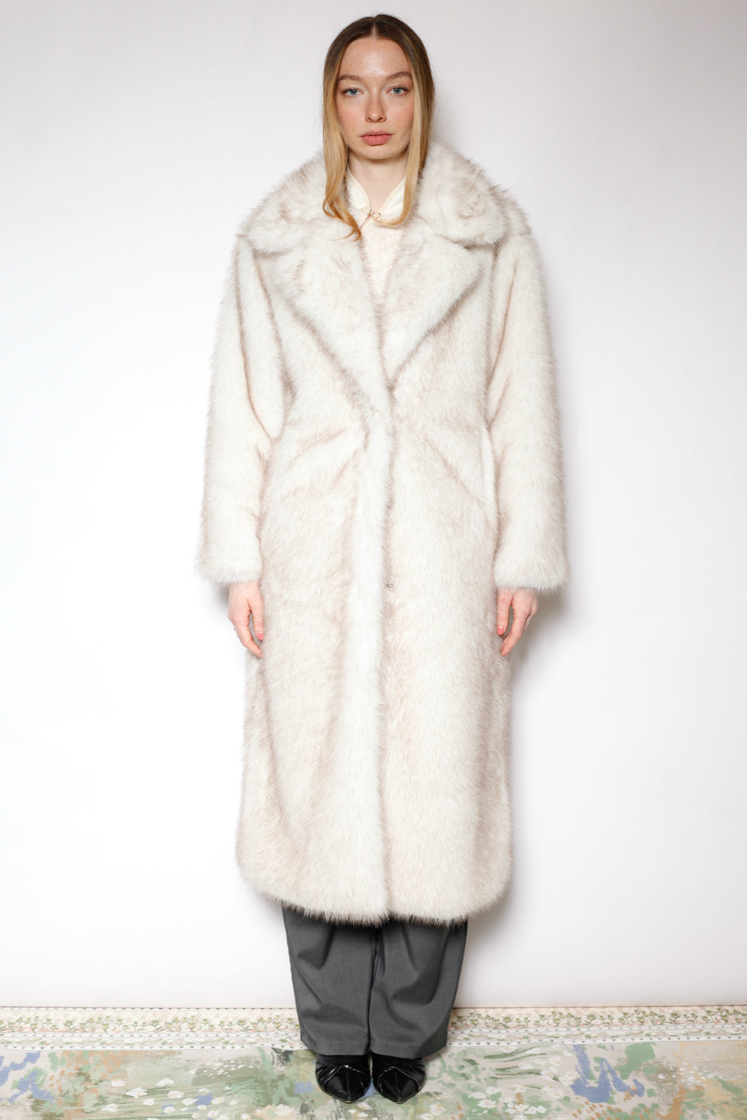 Heavy Wool Faux Fur White Coat