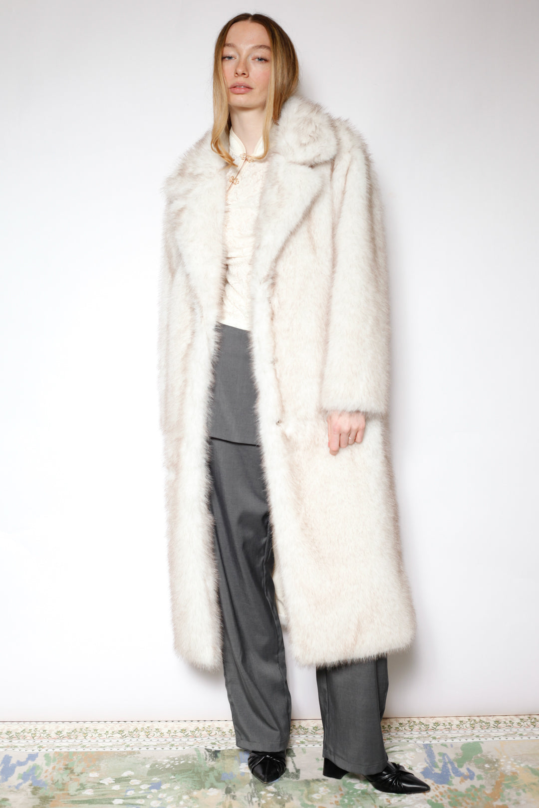 Heavy Wool Faux Fur White Coat