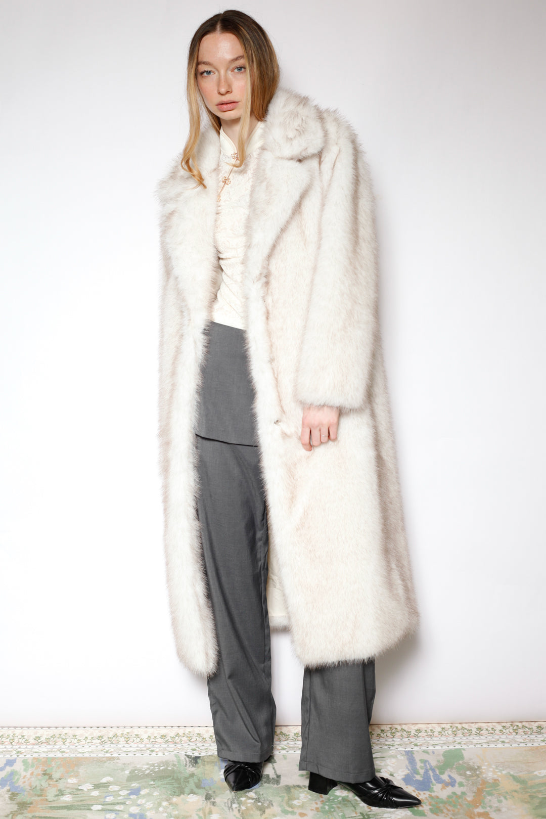 Heavy Wool Faux Fur White Coat