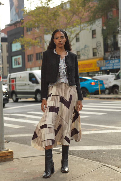 Silk Abstract Pattern Pleated Skirt