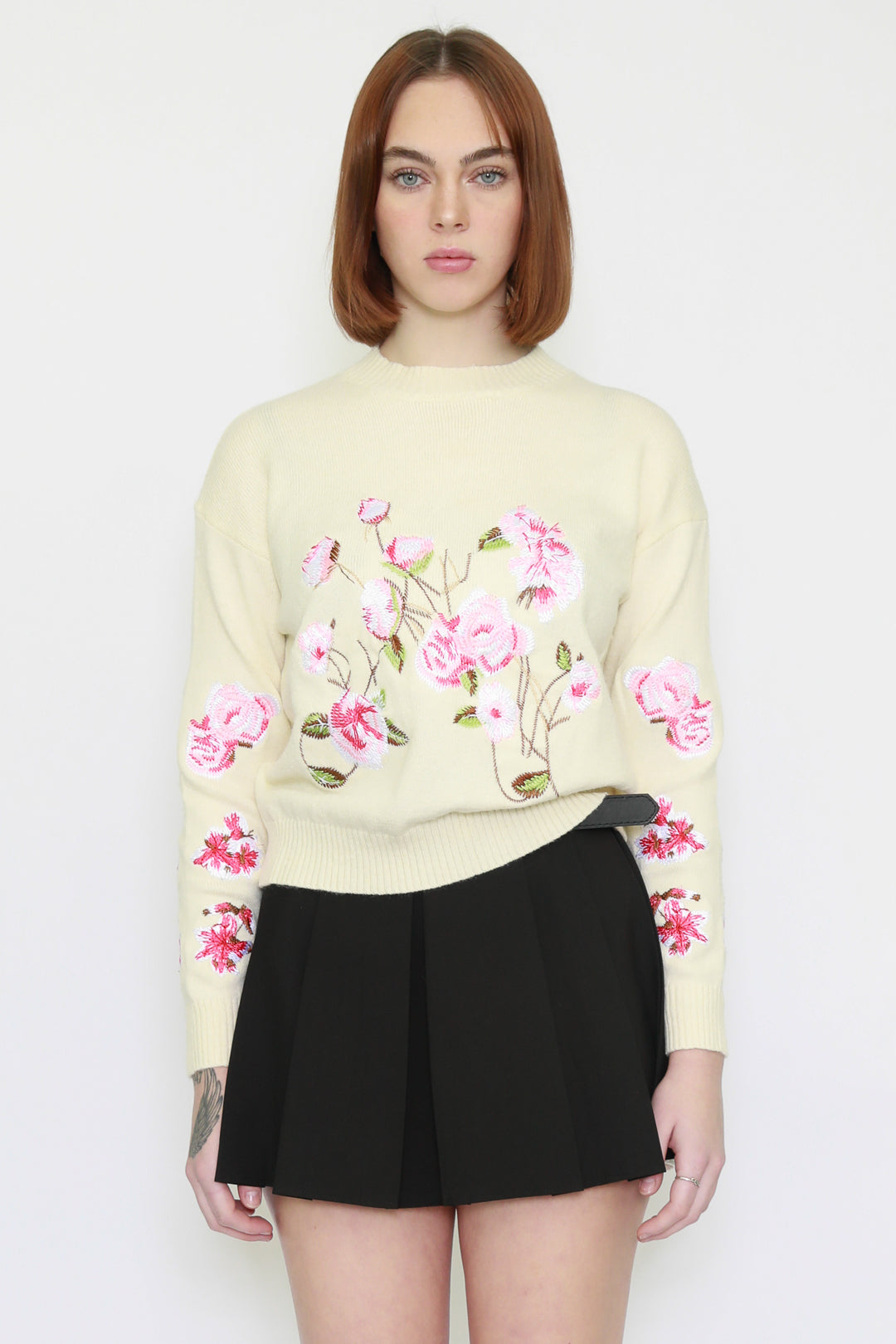 Wool Embroidery White Floral Sweater