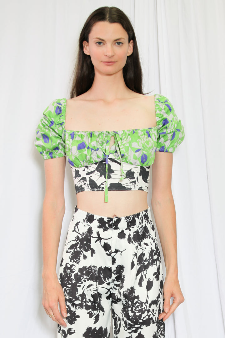 Top Milk Maid com estampa floral verde