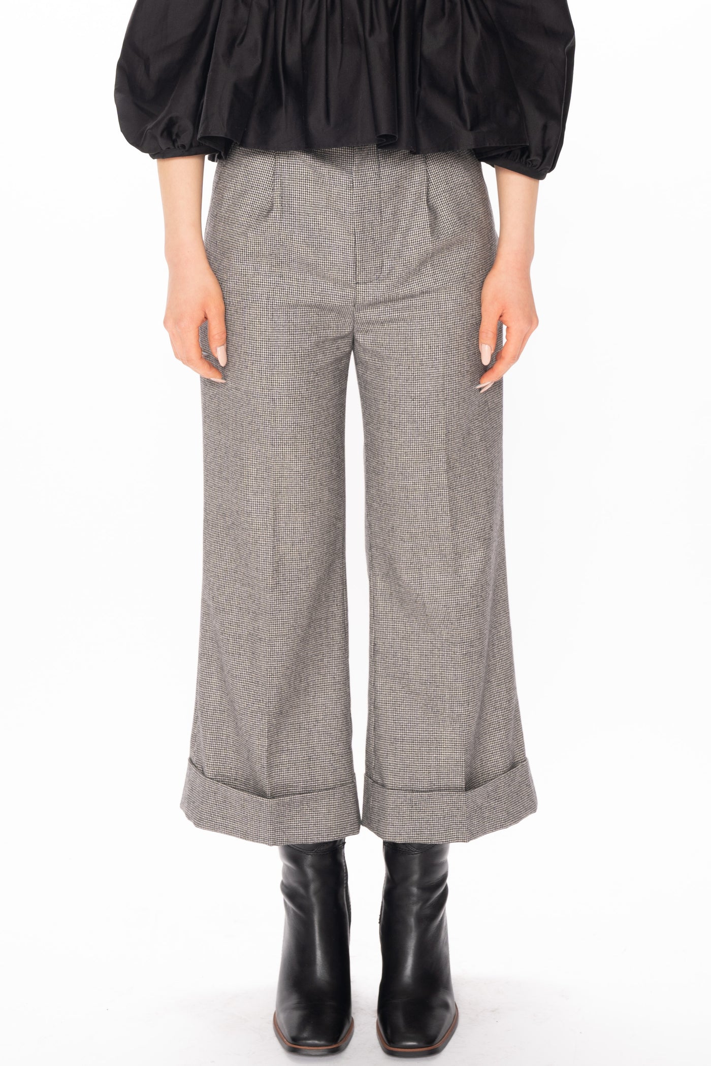 Wool Grey Cropped Pants